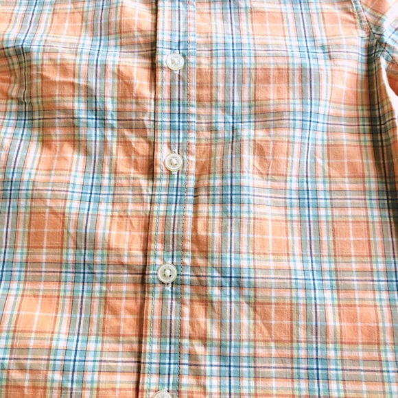 NWT Boys Button Down Shirt 4T - Picture 2 of 4
